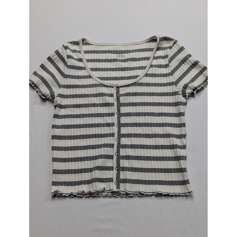 American Eagle Striped Ribbed Snap Front Top Cream Black Small Lettuce Edge